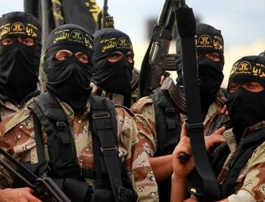 Bild: Το Ισλαμικό Κράτος έχει πάνω από 11.000 κλεμμένα συριακά διαβατήρια